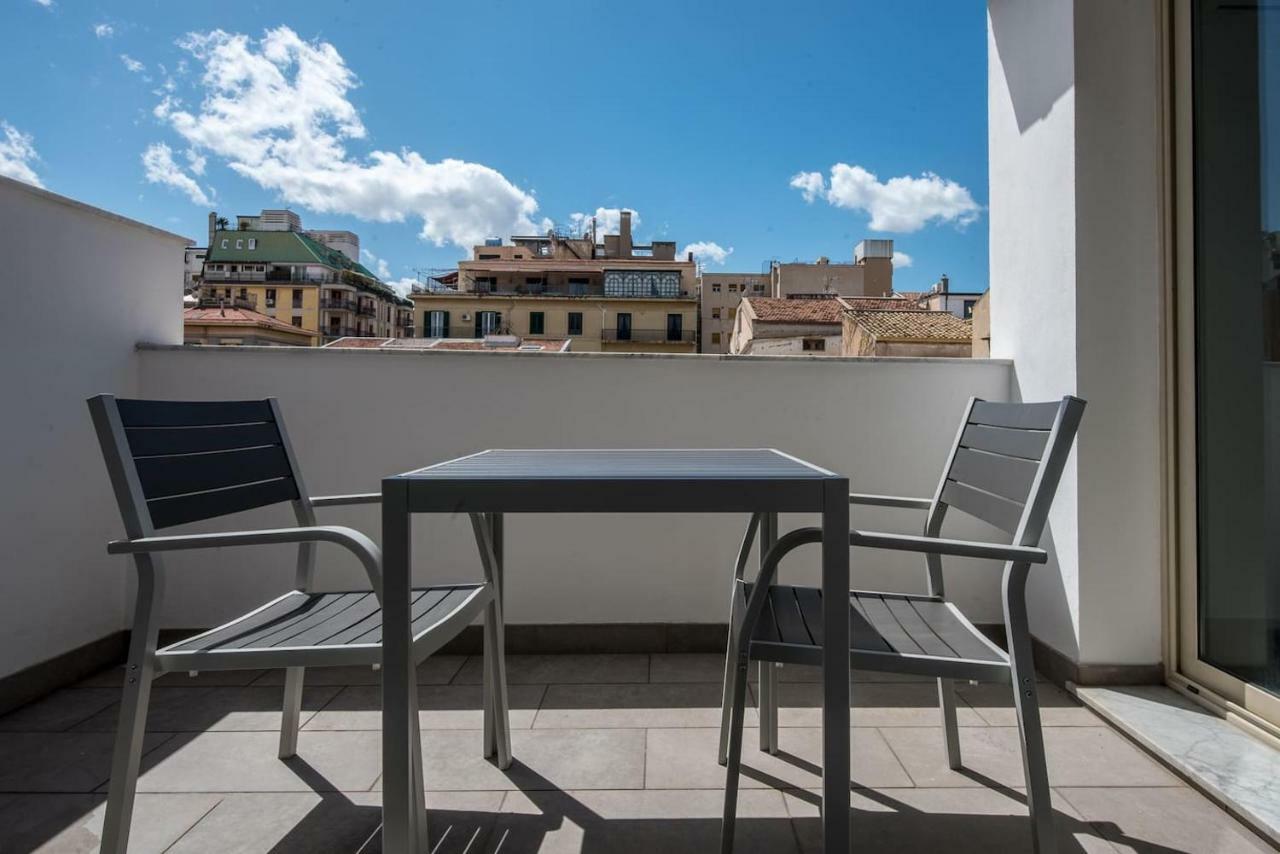 The Gray Super Attico Palermo Exterior photo